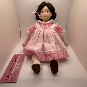 Suzanne Gibson Molly Kalico Kids Doll with Original Tag